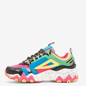 Fila Women's Oakmont Sneakers